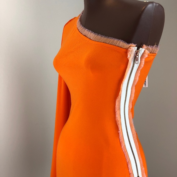 NWT Christina Makowsky One Shoulder Dress - Picture 7 of 8